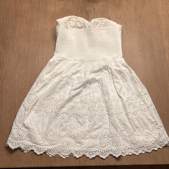 AEO White Strapless Dres- 0 - Picture 2 of 3